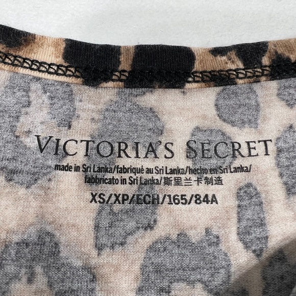 VS cheetah print tie front top - Picture 4 of 7